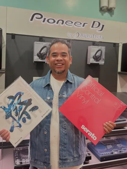 A new edition to my vinyl squad. Holding up my new Serato and Pioneer DJ control vinyl. This is the cure for my itch to scratch.