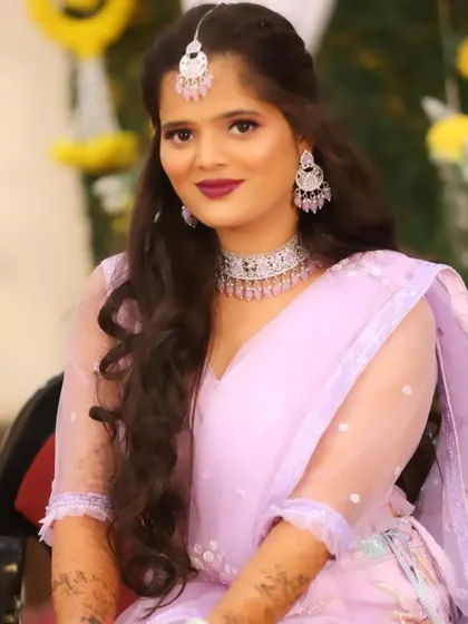 A classic portrait of the bride, looking elegant and poised for her sangeet night.