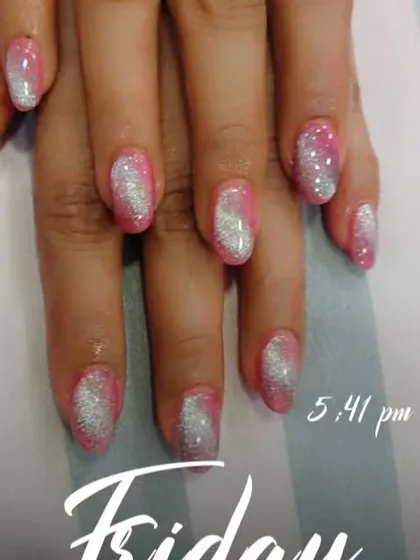 For those who love sparkle, this set features a pink base with a heavy application of silver holographic glitter for a full bling effect.
