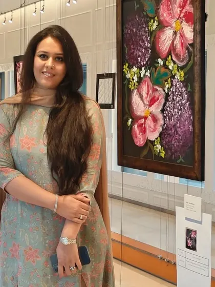 A duplicate of image 148, showing artist Aalia Fazal at her solo show 'Finding Solace' in our gallery.