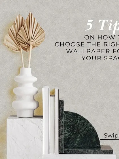 Our first tip for choosing the right wallpaper. This image is part of a series that guides you through the selection process, helping you make an informed decision for your home.