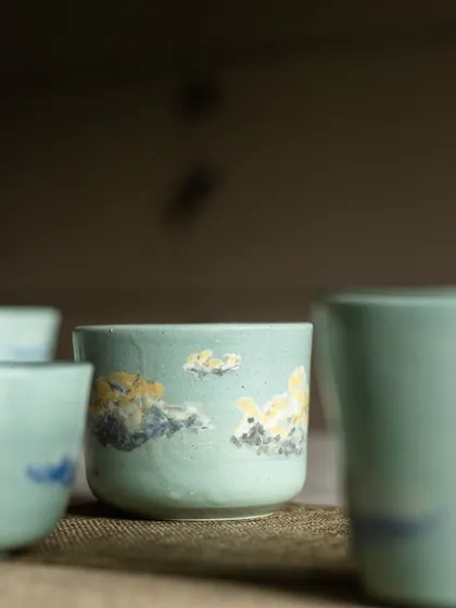 Another look at the beautiful "Bangalore skies" tumblers. The soft, blended colors perfectly capture the look of a cloudy day in 'Luru.