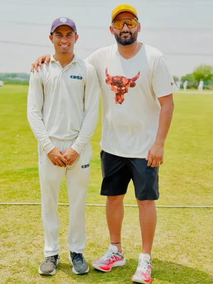Celebrating with Noor Mohammad and Nikhil Malik after their brilliant centuries in a tournament match.