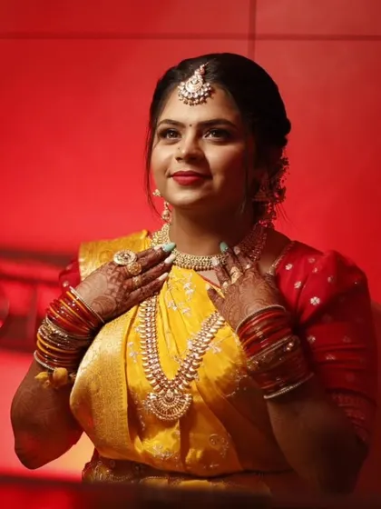 A portrait of the stunning UP bride. The draping style complements her intricate jewelry and makeup, creating a cohesive and beautiful bridal look that honors her heritage.