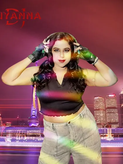 A creative edit with city light trails, capturing the feeling of a sonic journey through the night. This look is all about the pulse of the city and its music.