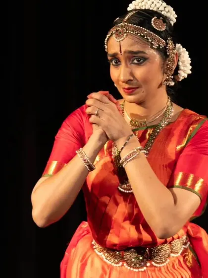 Another expressive moment from Ramya Suresh's performance, her storytelling rich with emotion.