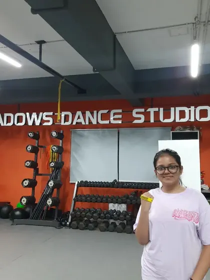 Saanvi earned her yellow band for an amazing performance in the advanced level. Her hard work has paid off.