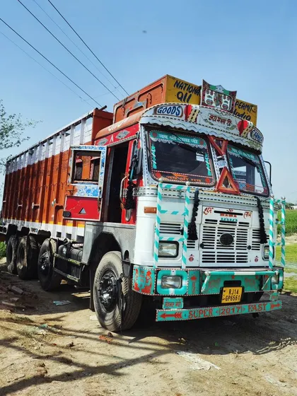 The colorful truck we use for our Pan-India deliveries, a familiar sight for our clients.
