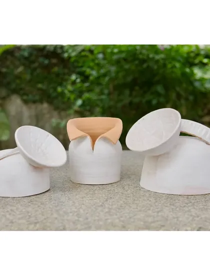 Unveiling the final project explorations from our 2023 Foundation batch. These images showcase the diverse and captivating stories our students chose to tell through clay, from surreal melting clocks to meditative figures.