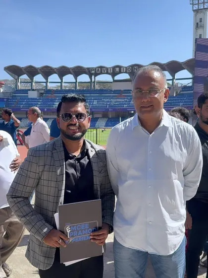 With Shri Dinesh Gundu Rao, Hon'ble Minister for Health and Family Welfare, at the Indian Dialysis Olympiad. It's an honor to host events that have such important public figures in attendance.