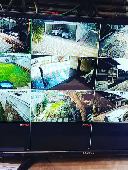 For larger properties with gardens and pools, I set up multiple cameras to cover the entire area. This screen shows a 9 camera view of a villa, including the yard, driveway, and poolside deck.