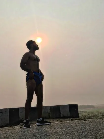 Competing only with myself. An early morning workout with the sunrise is a reminder that discipline and self-growth are the real goals.