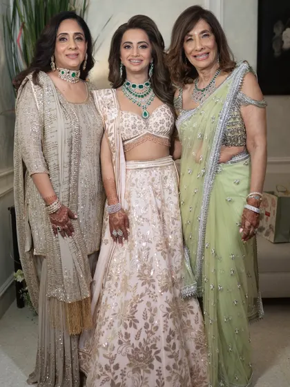 A final group portrait from this beautiful event. My goal was to ensure each family member's style was distinct yet harmonious.