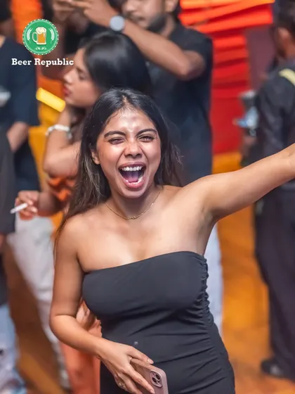 This is what it's all about. That moment of pure joy on the dance floor when you forget everything else and just live in the music. Capturing this vibe is my ultimate goal.