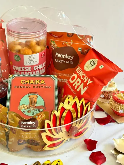Another shot of our red-themed festive hamper, perfect for Diwali or any auspicious occasion.