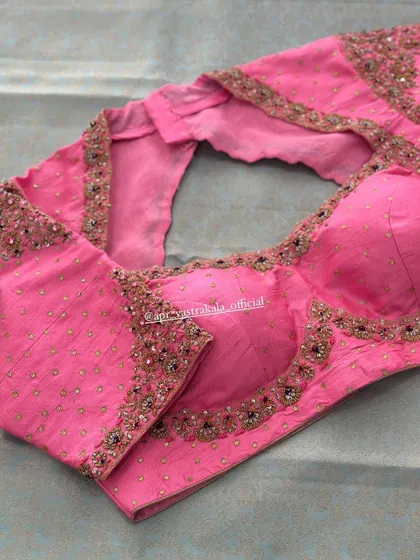 The front of the pink buti blouse.