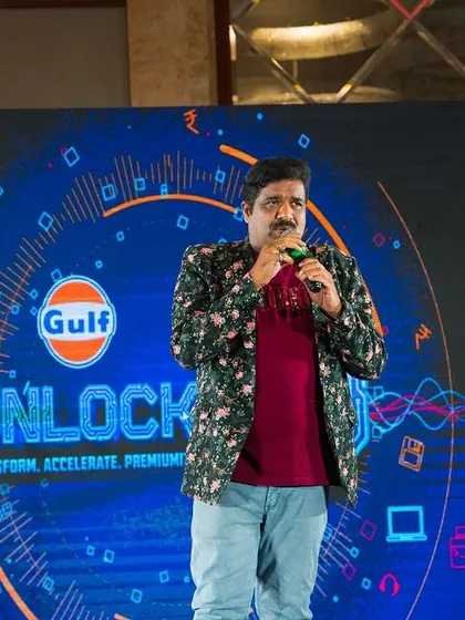 A different angle from the Gulf Oil corporate show. I often interact with the audience to make the comedy show more engaging and personal.