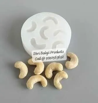 Add a gourmet touch to your creations with this cashew-shaped silicone mold. It's perfect for making unique chocolates, soap embeds, or even wax melts.