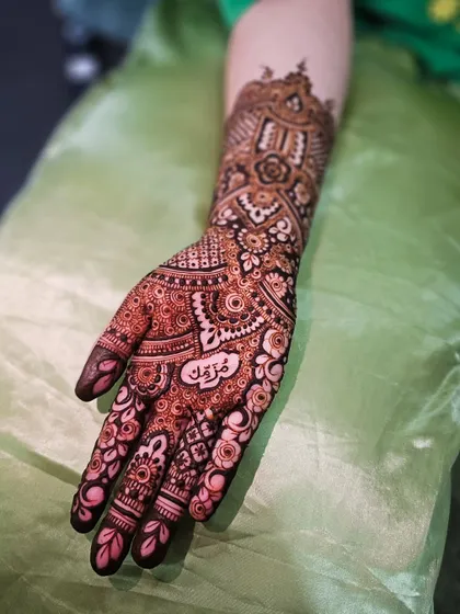 Another view of the anniversary henna, showcasing the intricate floral and paisley work.