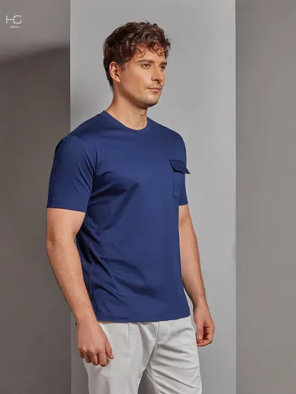 I believe in elevating everyday casuals. This premium navy blue t-shirt with a single flap pocket offers unmatched comfort without sacrificing style.