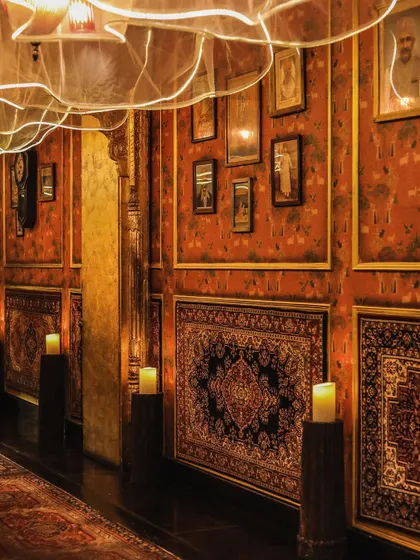 Our corridors, lined with candles and rich tapestries, lead you into a night drenched in love and Sufi melodies. The ambiance is an integral part of the Roohani experience.