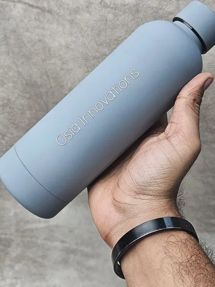 This grey Quench vacuum bottle was customized with a corporate logo for Osia Innovations. The laser engraving provides a sharp, permanent, and premium finish.