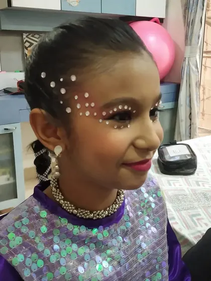 A collection of different party and sider makeup and hair looks. I can create anything from a simple, elegant style to a full glam look for any occasion.