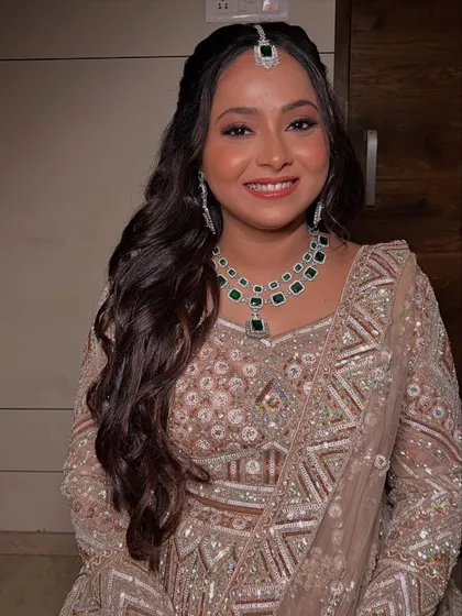 A full-frontal portrait of Bhakti, her makeup looking flawless and radiant.