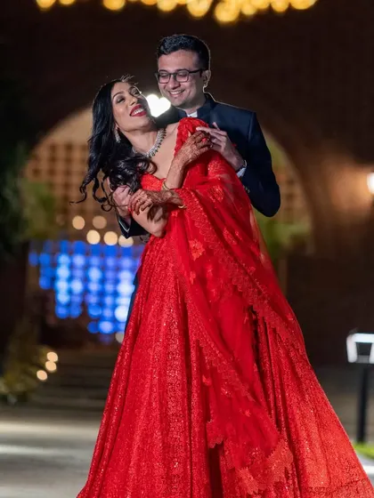 Creating that perfect, cinematic moment for your wedding. Whether it's for your sangeet performance or your pre-wedding photoshoot, we can choreograph poses and movements that look stunning on camera.