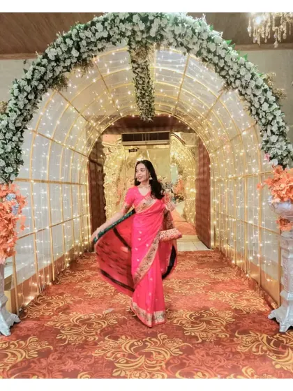 Dressed for a wedding event performance. I believe in complementing the theme of your special day, and I coordinate my attire to match the elegance and energy of the occasion, whether it's a sangeet, reception, or cocktail party.