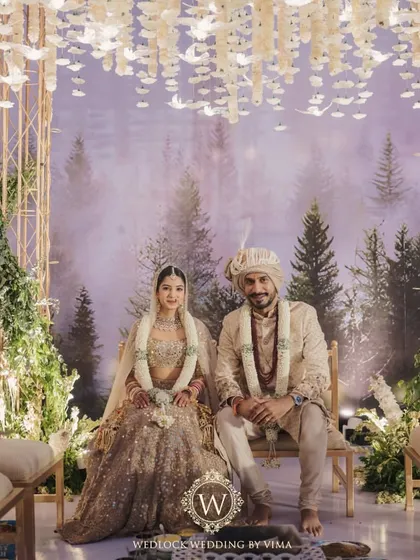 A beautiful video capturing the essence of a minimalist wedding. The decor focused on a clean palette of whites and greens, with soft, ambient lighting creating a romantic and deeply personal atmosphere.