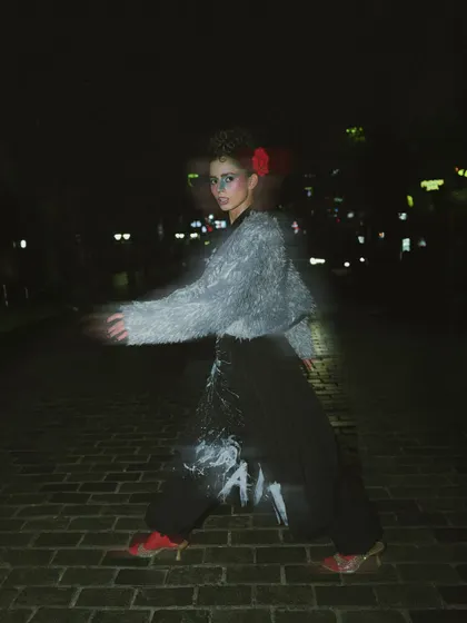 A motion-blur shot from 'Lampione' that creates a feeling of movement and energy.