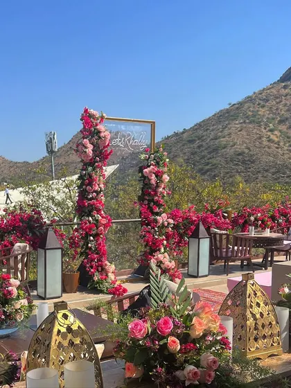 We created a bougainvillea garden on this terrace, using local flowers to create a design that felt like a natural part of the venue.