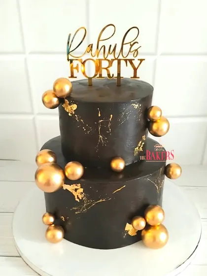 Turning 40 is a huge milestone, and this cake was for a truly special celebration. I’ve had the joy of baking for Rahul’s family many times, so for his 40th, we created this timeless and elegant chocolate and gold cake. The rich chocolate ganache and gold leaf details made it a sophisticated centerpiece.