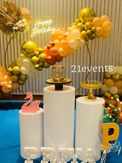 A full view of the stylish boho birthday decor.