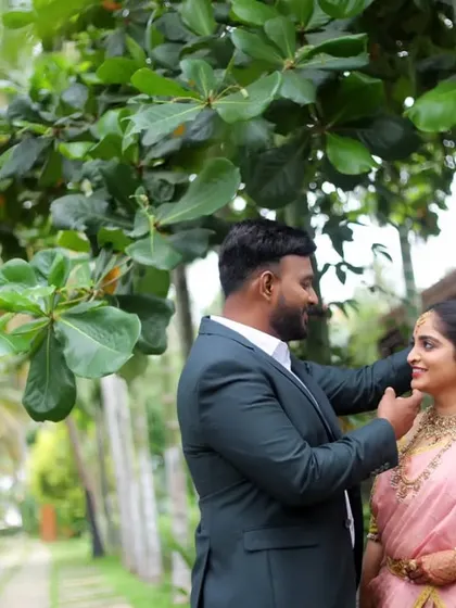 A quiet, intimate moment captured in a garden setting. These pre-wedding portraits are all about focusing on the connection between the couple before their wedding festivities begin.