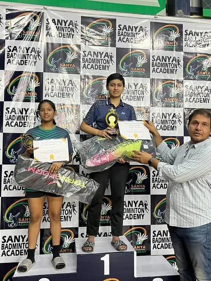 Celebrating our trainee Veedi for securing the runner-up position in the Under 17 Girls Singles. Her achievement on the podium is an inspiration to her peers.