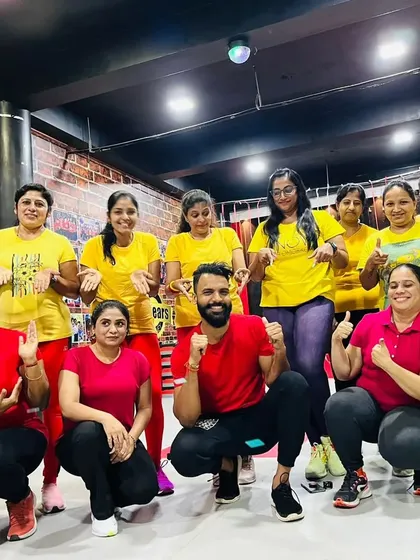 Another happy group shot from our Kannada Rajyotsava workout. We believe in making fitness a celebration of life and culture.