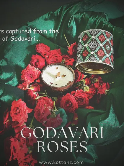 We capture the local aromas of India in our soy wax coco candles. This one features the beautiful scent of Godavari roses, bringing a piece of the riverbank into your home.