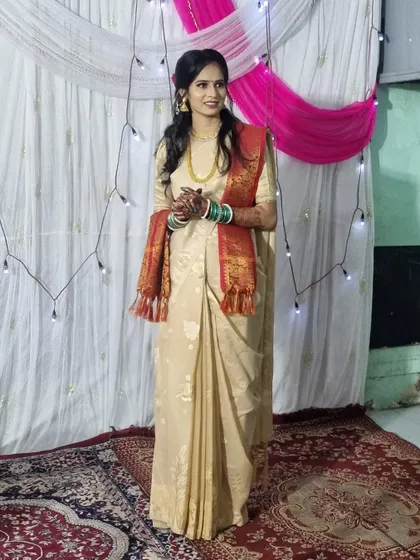 A collection of different party and sider makeup and hair looks. I can create anything from a simple, elegant style to a full glam look for any occasion.