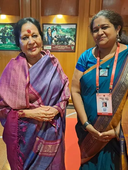 With the legendary Guru Smt. Sonal Mansingh. Meeting and interacting with such stalwarts is a humbling experience.