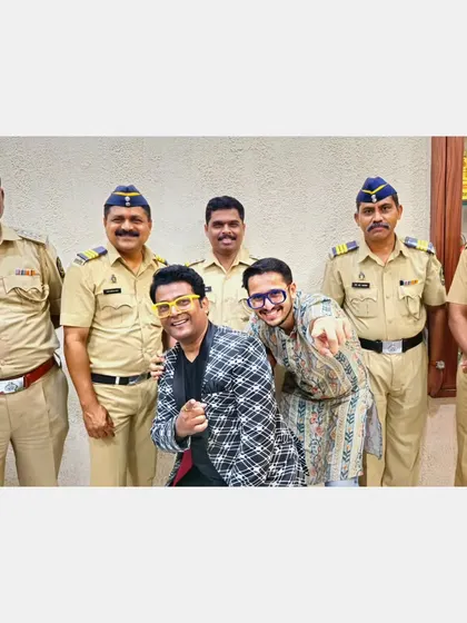 A humbling and unforgettable experience performing for 4000 inmates and the police department at Arthur Road Jail. Posing here with the officers and fellow performers was an honor.