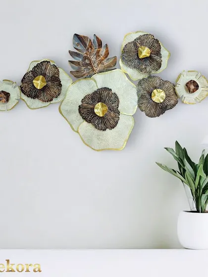 The handcrafted quality of our metal flower wall decor is evident in every petal and leaf.