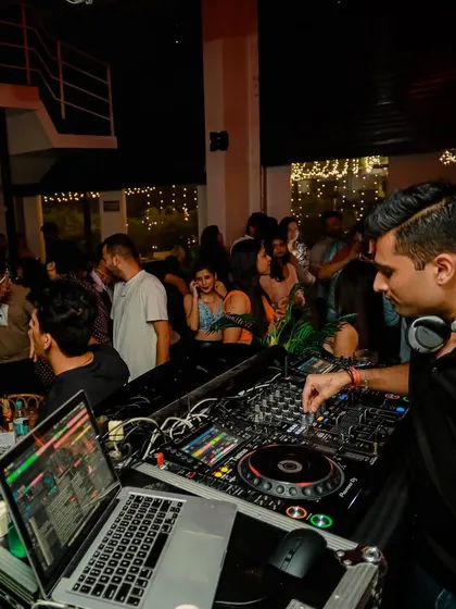 A mad night at Yoi Talkies, Indore. The place was lit and the energy was fantastic.