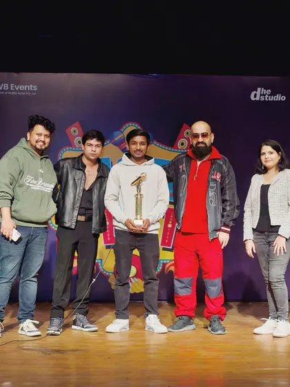 On stage with the crew and winners after a massive Delhi hip-hop event. It's always an honor to support the scene and celebrate with my bhai Rakht and Izer.