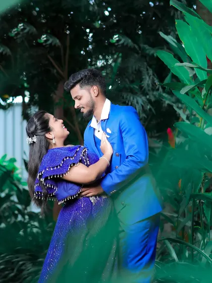 Another look in shades of blue, this time with more intricate details on her dress. The coordination is in the colour palette, which works beautifully.