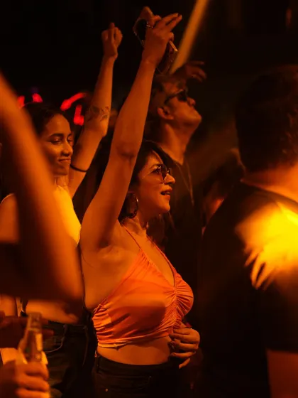 Hands in the air for another crazy midweek music ride.
