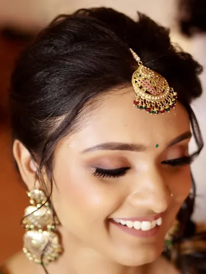 More glimpses into the vibrant and earthy makeup styles perfect for Mehendi celebrations, showing different angles and happy moments.