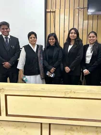 With my junior advocates and other attendees after the informative session on the AOR examination.