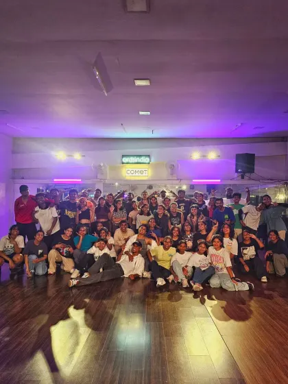 The entire group from our Collab Series, celebrating a successful week of dance and collaboration.
